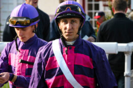 Les 9 casaques à suivre pour transformer vos paris en euros !